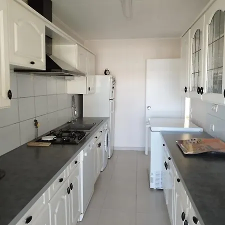 With A Large Terrace Near The Center Parking Place Appartement